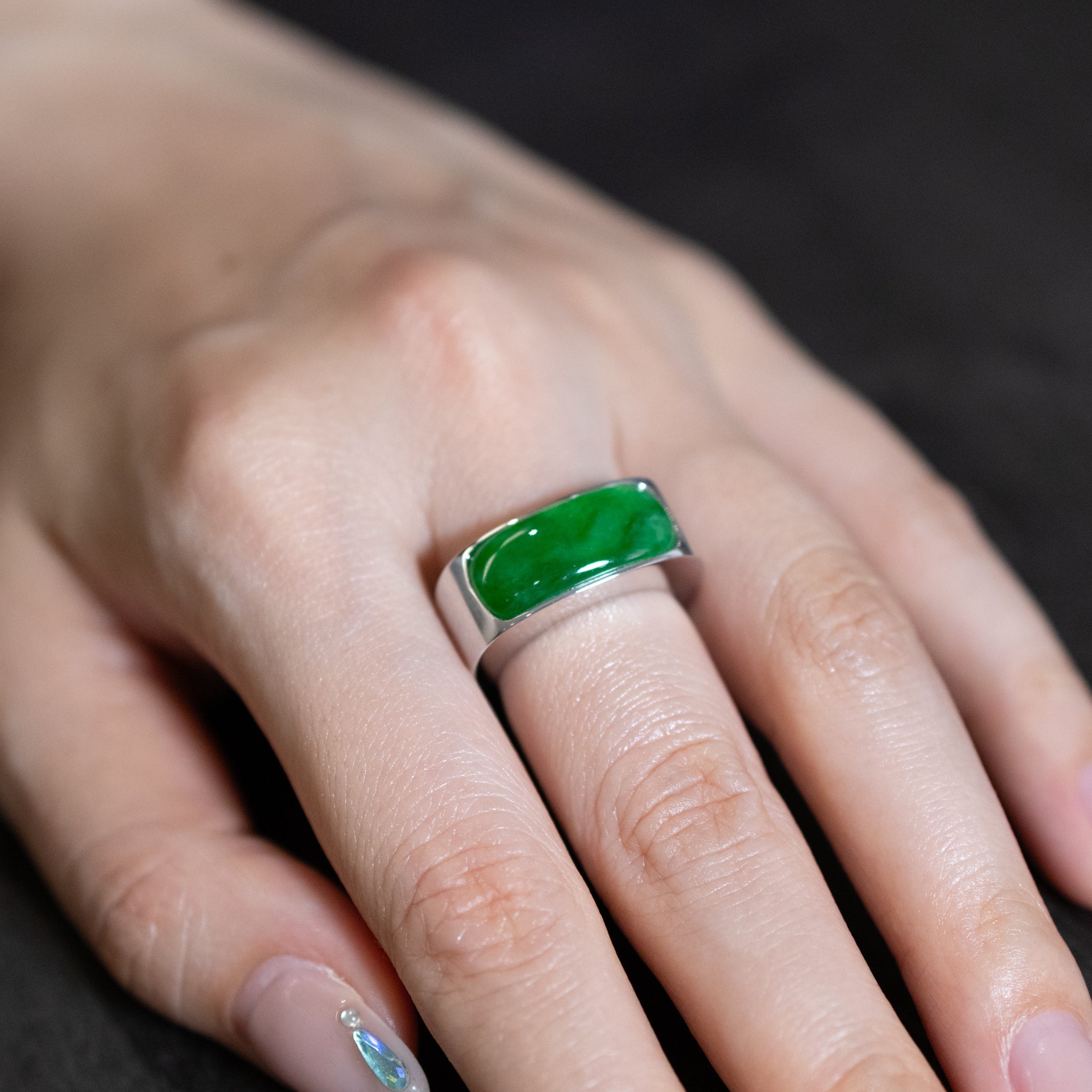 GRANSKY X KATHERINE US 7 18K Gold A-Grade Natural Vivid Green Jadeite Ring