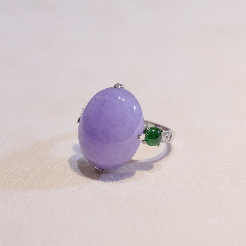 18K White Gold Diamonds Rare Purple Jade Ring - Type-A Jadeite Cabochon