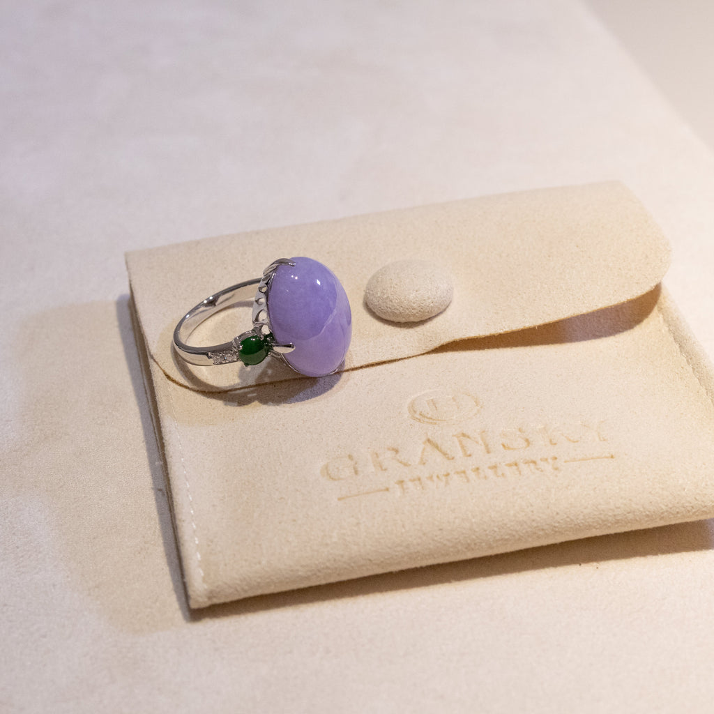18K White Gold Diamonds Rare Purple Jade Ring - Type-A Jadeite Cabochon