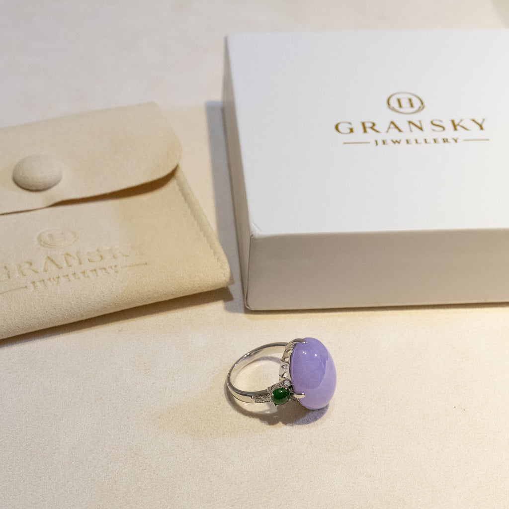 18K White Gold Diamonds Rare Purple Jade Ring - Type-A Jadeite Cabochon